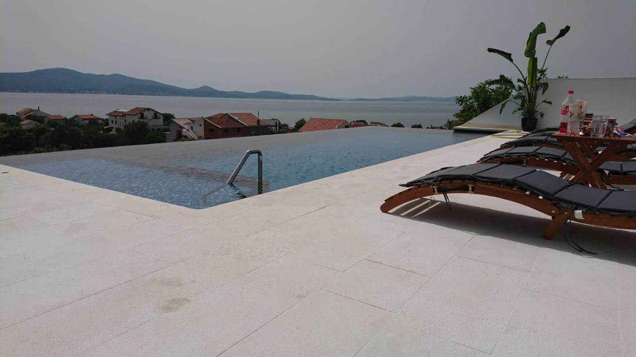 Holiday House Dominik Apartments Sveti Petar  Esterno foto