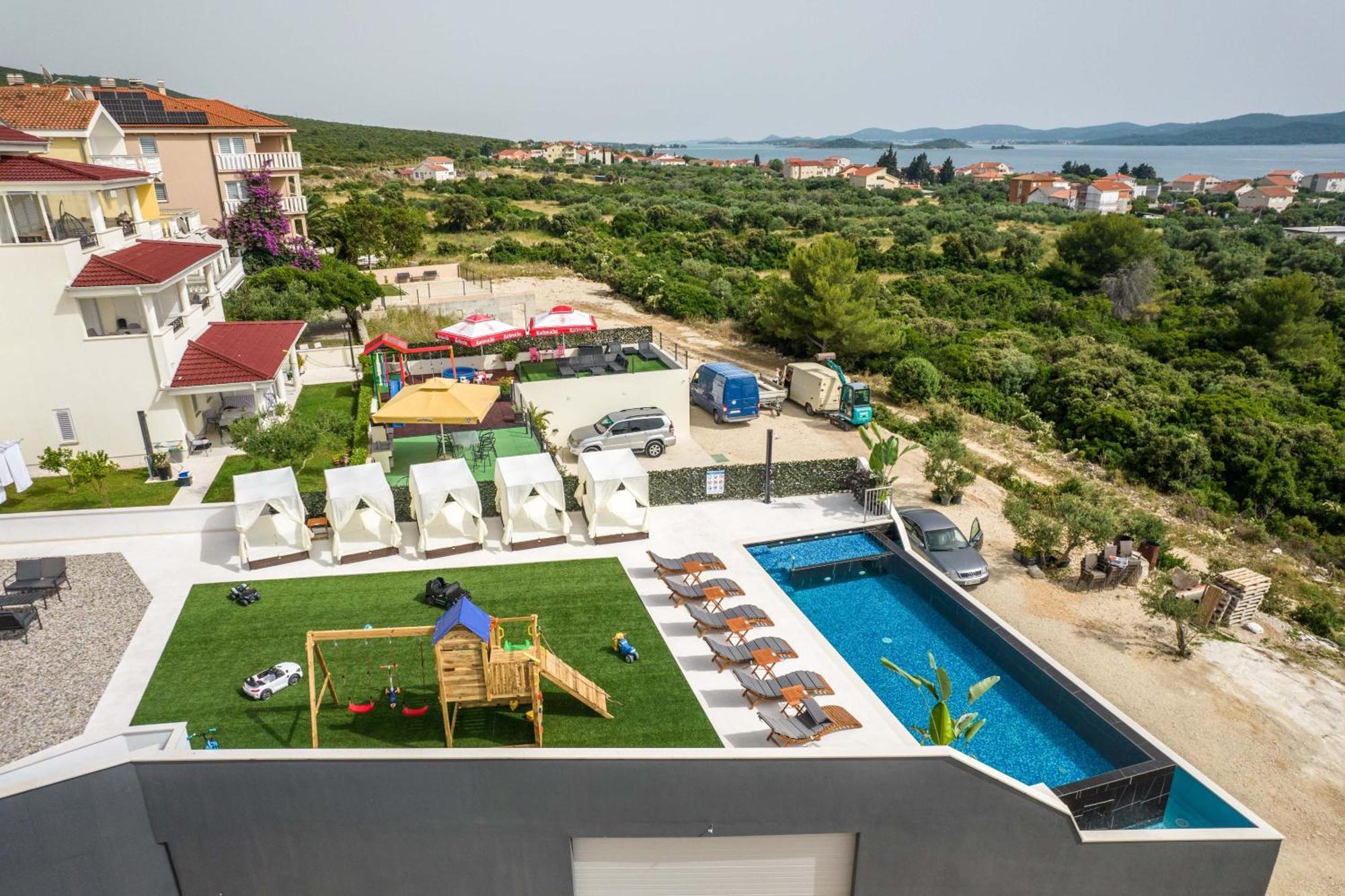Holiday House Dominik Apartments Sveti Petar  Esterno foto